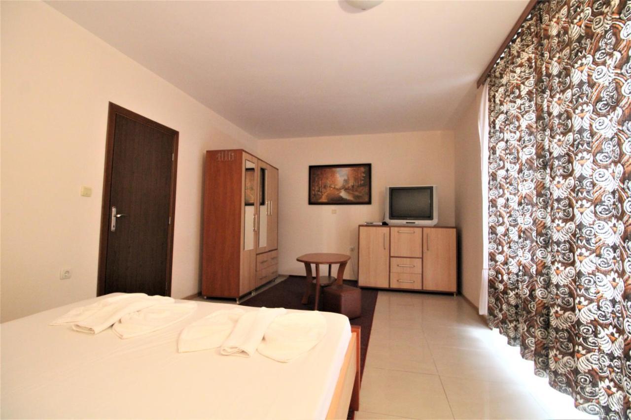 Eden - Menada Apartments Sunny Beach Ngoại thất bức ảnh