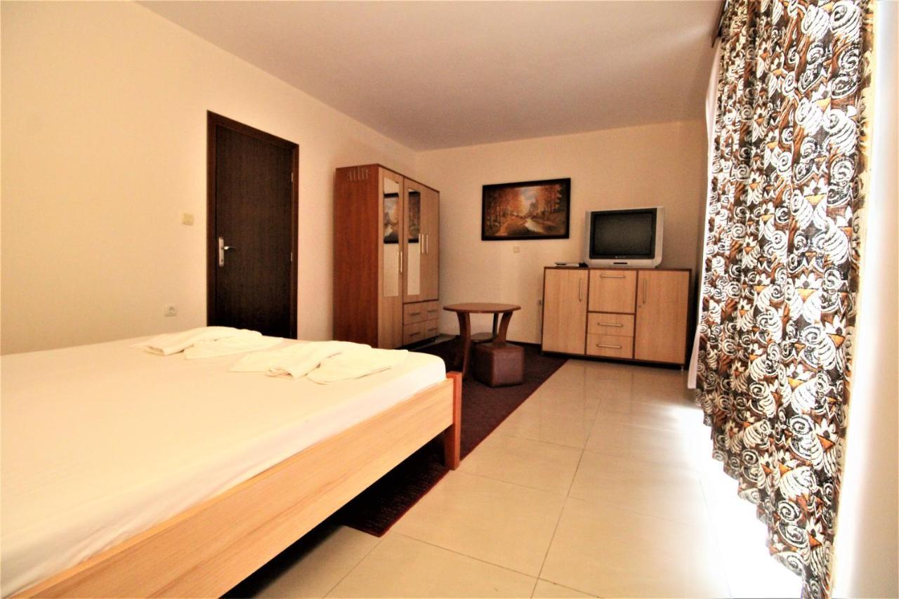 Eden - Menada Apartments Sunny Beach Ngoại thất bức ảnh