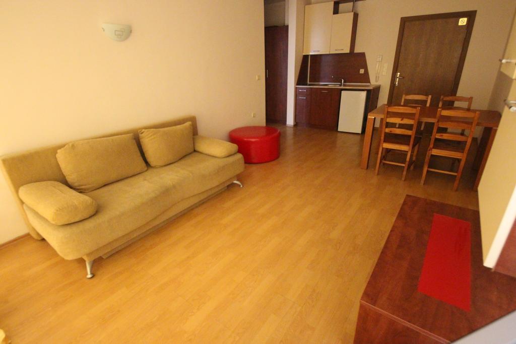 Eden - Menada Apartments Sunny Beach Ngoại thất bức ảnh