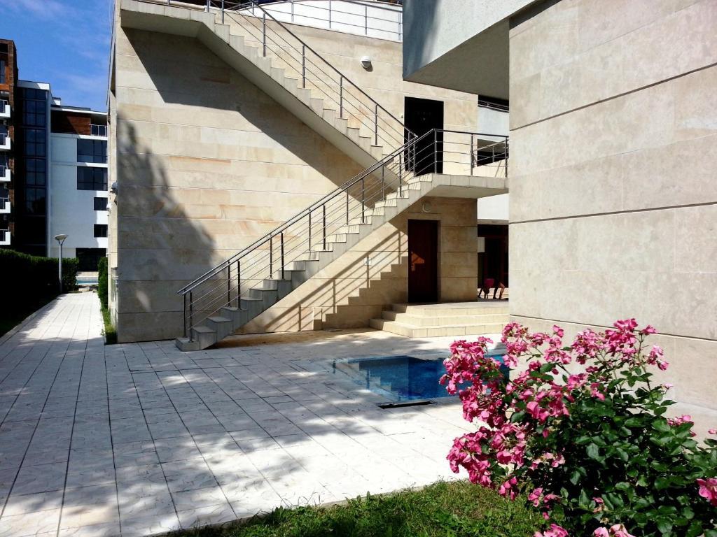 Eden - Menada Apartments Sunny Beach Ngoại thất bức ảnh