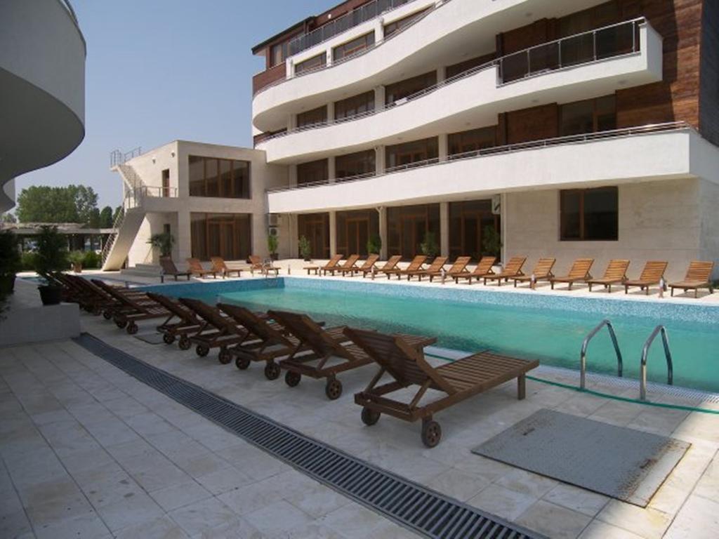 Eden - Menada Apartments Sunny Beach Ngoại thất bức ảnh