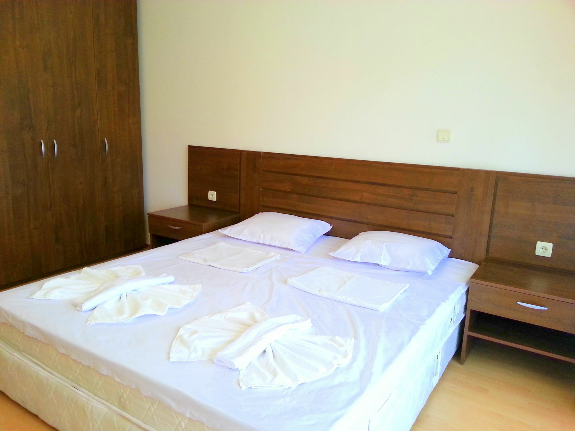 Eden - Menada Apartments Sunny Beach Ngoại thất bức ảnh