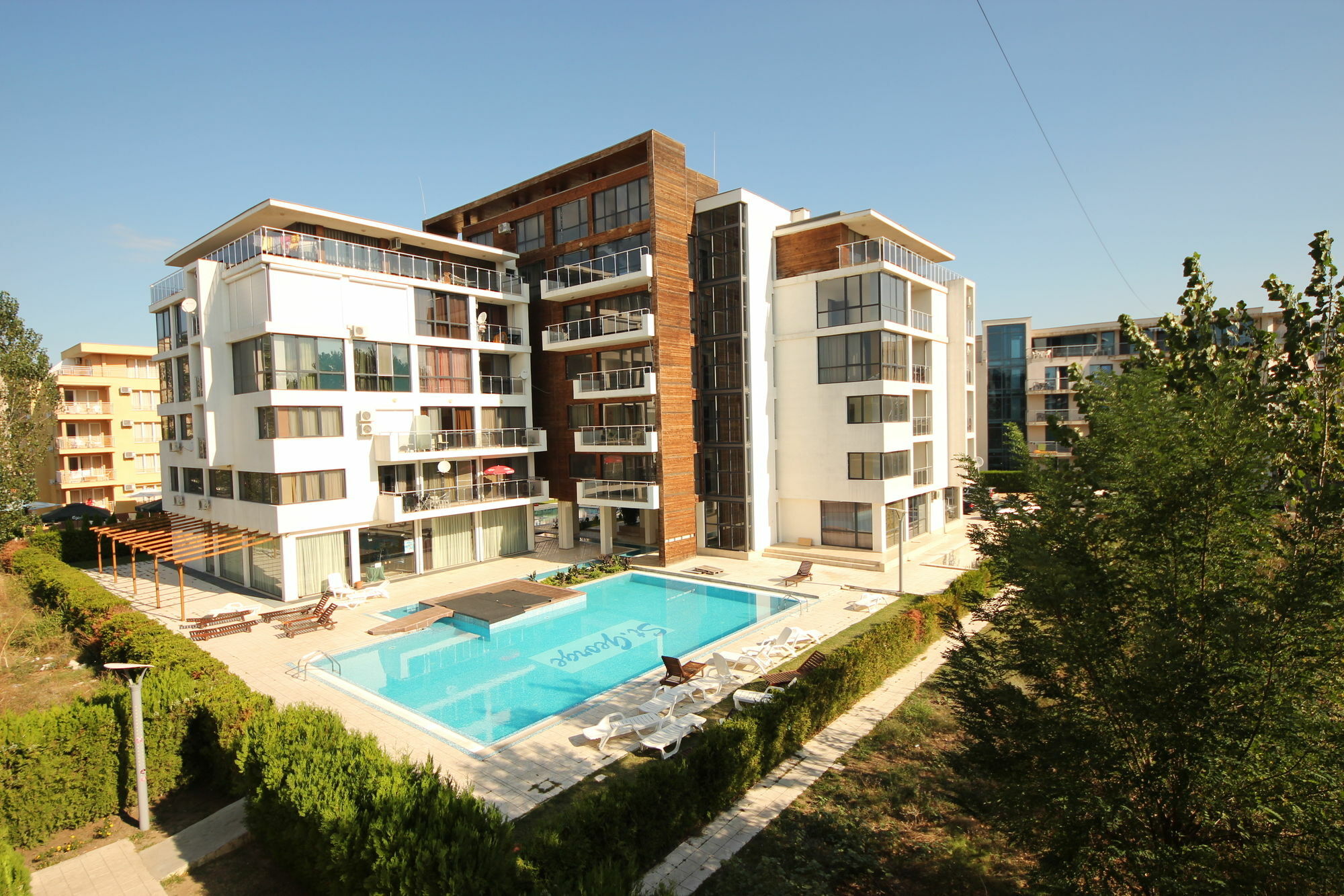 Eden - Menada Apartments Sunny Beach Ngoại thất bức ảnh